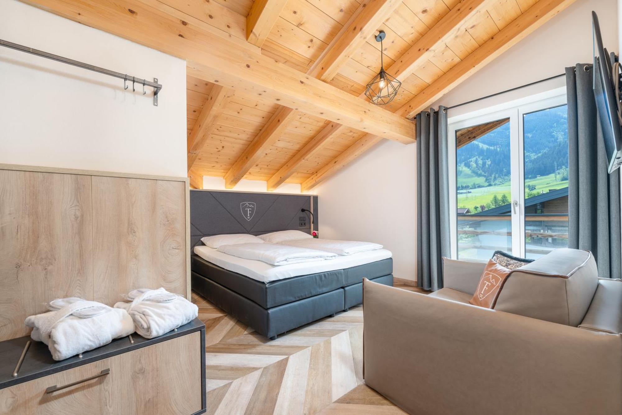 24 By Avenida - Mountain Hotel Kaprun Extérieur photo