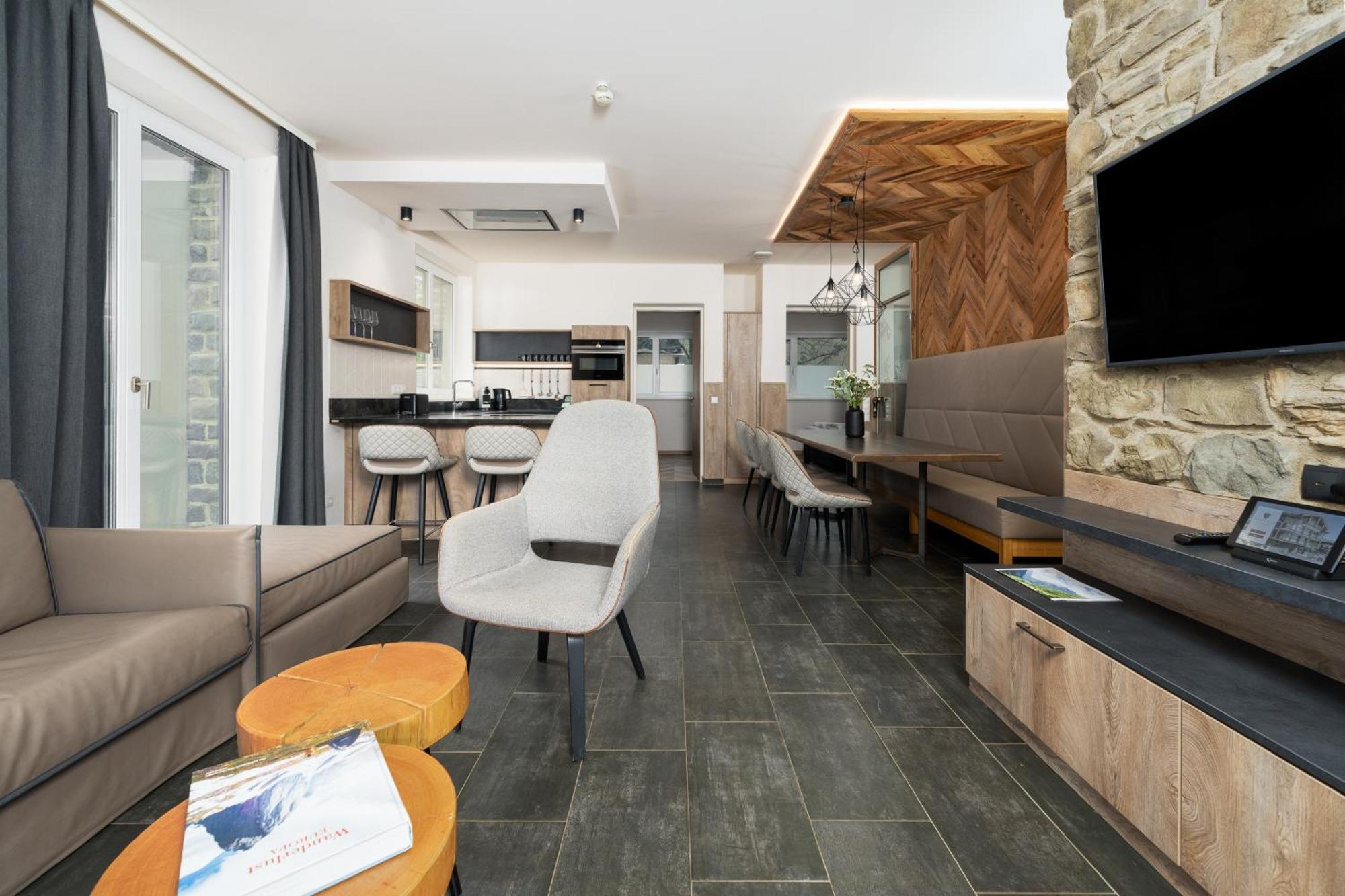 24 By Avenida - Mountain Hotel Kaprun Extérieur photo