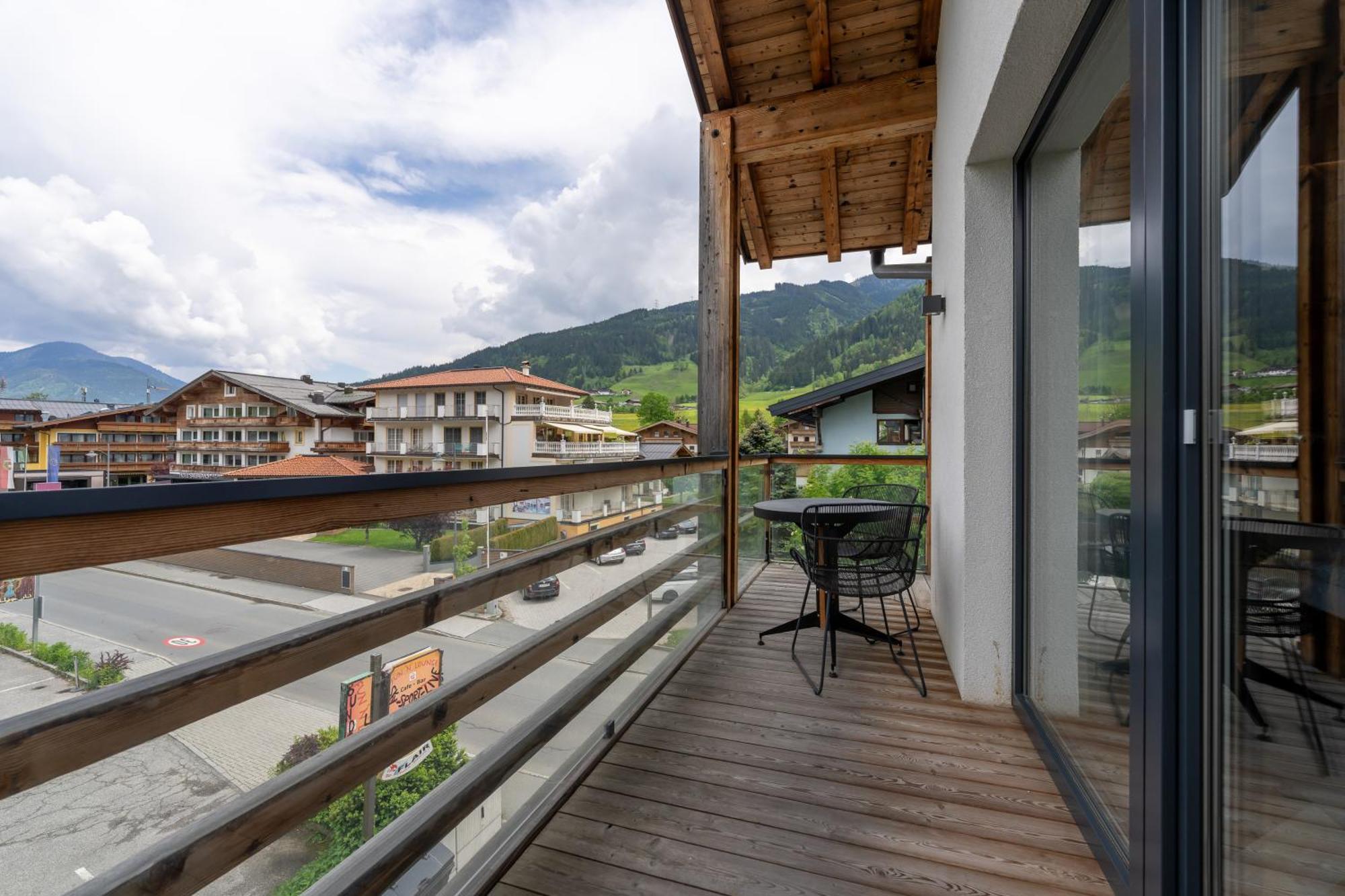 24 By Avenida - Mountain Hotel Kaprun Extérieur photo